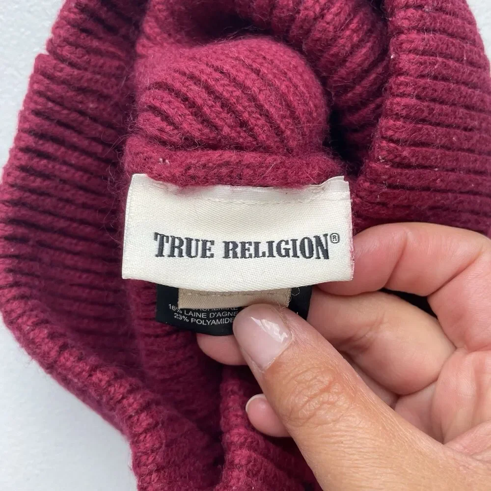 True Religion Knit Beanie Hat Cap Cashmere Lambswool Blend Red Black One Size